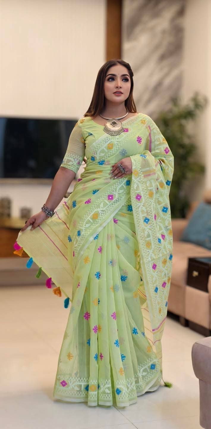 হাফসিল্ক স্কিন প্রিন্ট জামদানী শাড়ি