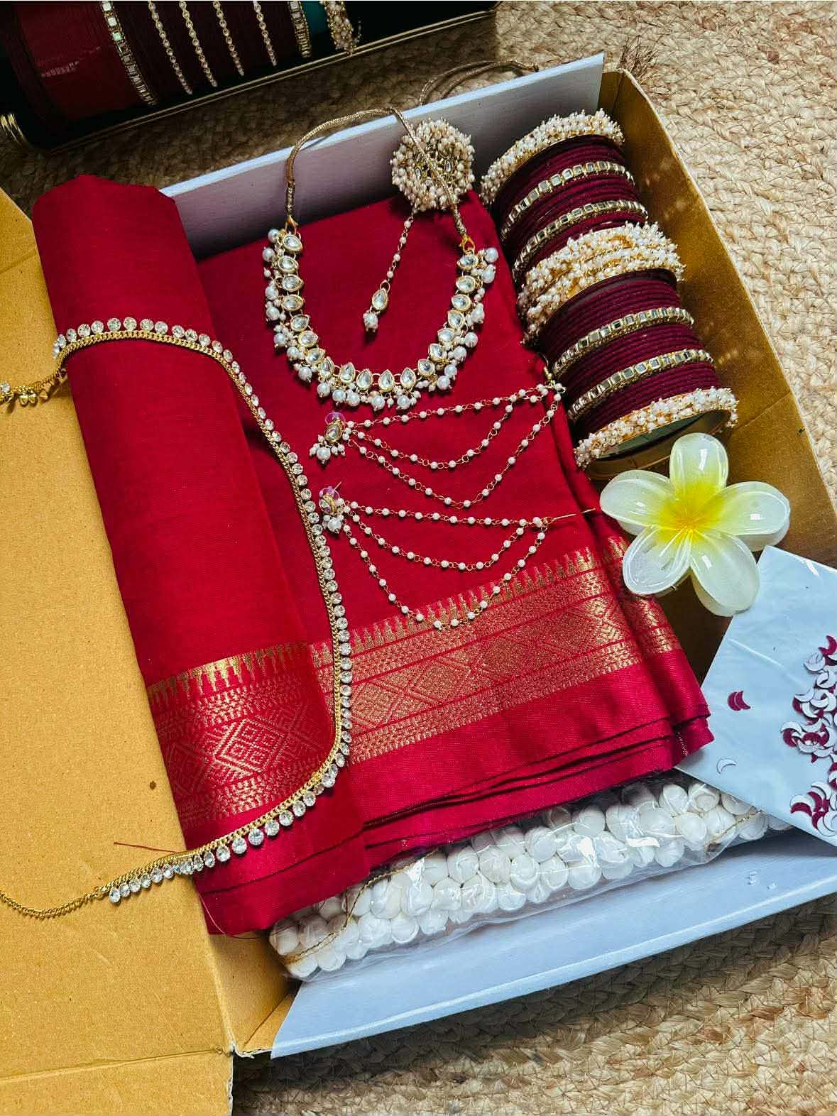 শাড়ি কম্বো