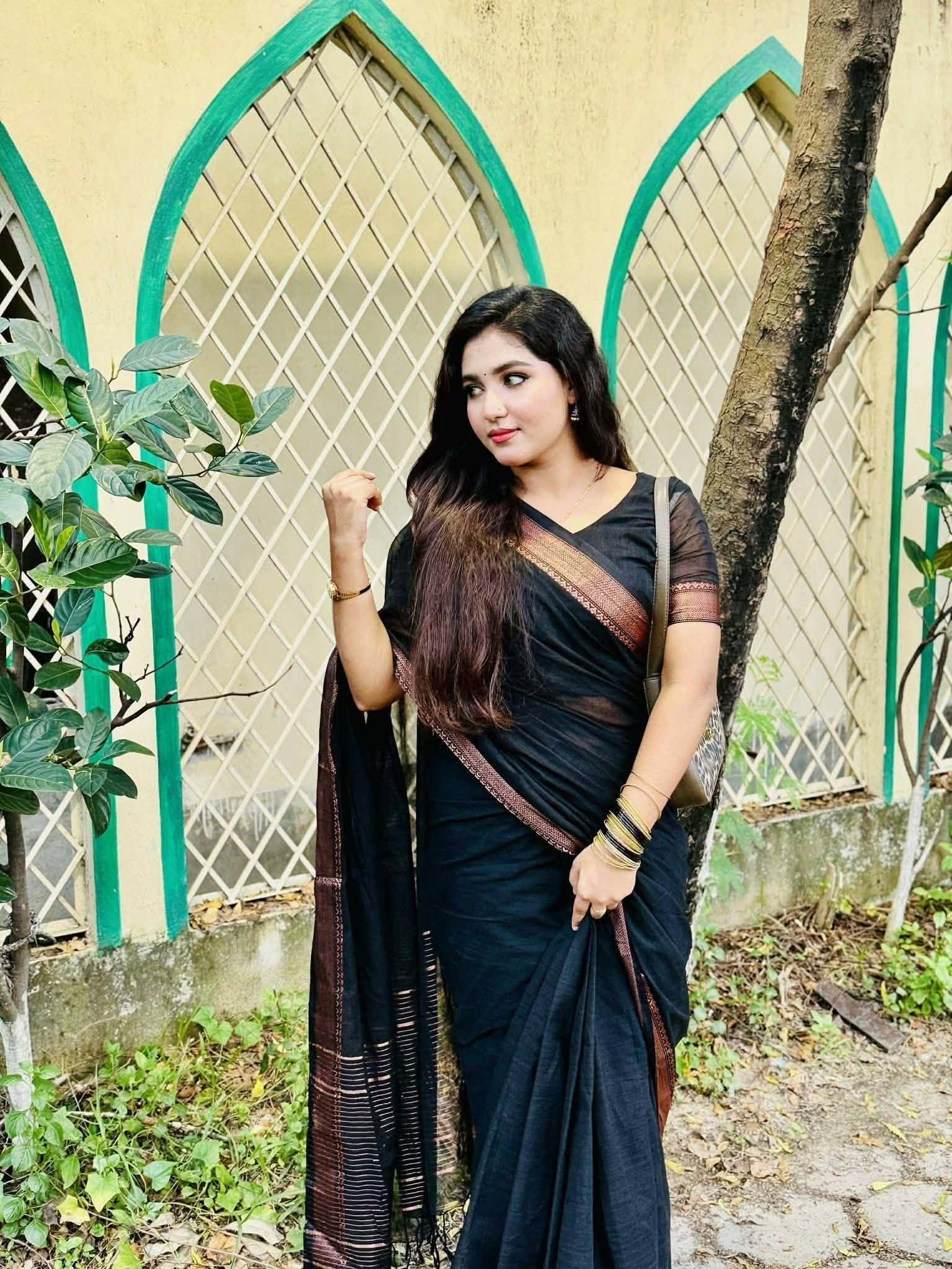 নকশি পাইর শাড়ি