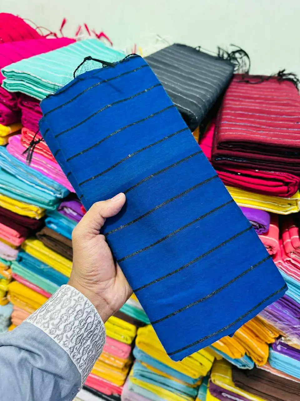 চুমকি শাড়ি